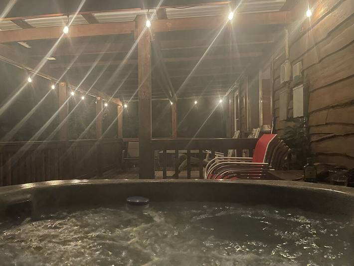 Blockhütte für 6 Personen, mit Whirlpool und Garten sowie Balkon - 1