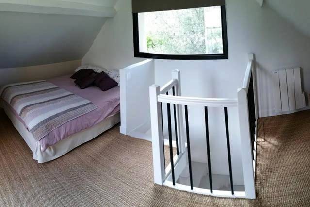 Double Room with Private Bathroom in Saint-Martin-du-Littoral, Région du Havre