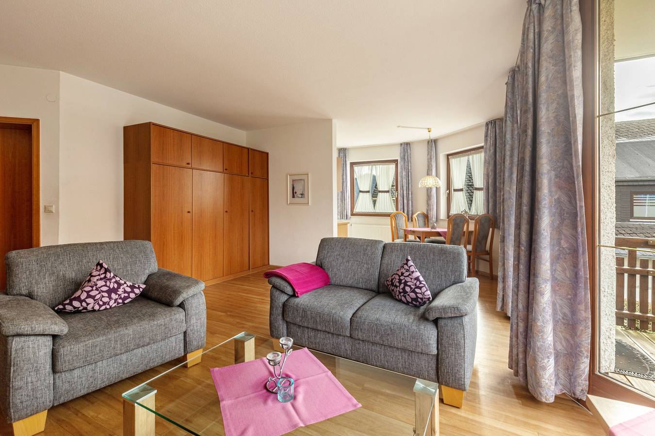 Ganze Wohnung, Ferienwohnung 'Ettelsberg 3' mit Balkon in Willingen, die Mittelgebirge