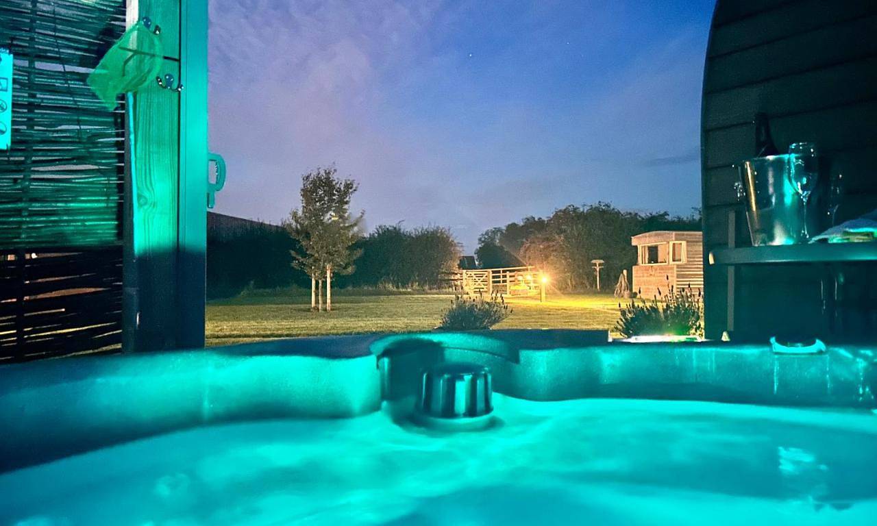 Laurel Farm Glamping in Brent Knoll, Somerset