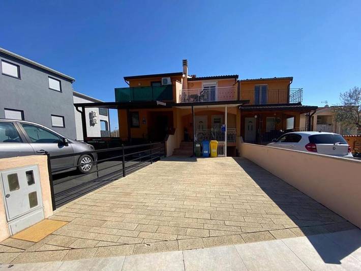 Ferienwohnung für 4 Personen, mit Terrasse