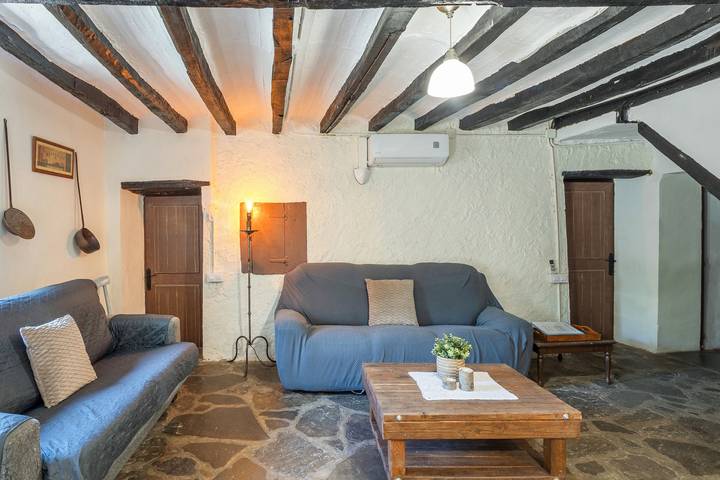 Casa rural para 6 personas, con Jardín y Piscina para niños en Garrotxa - 4