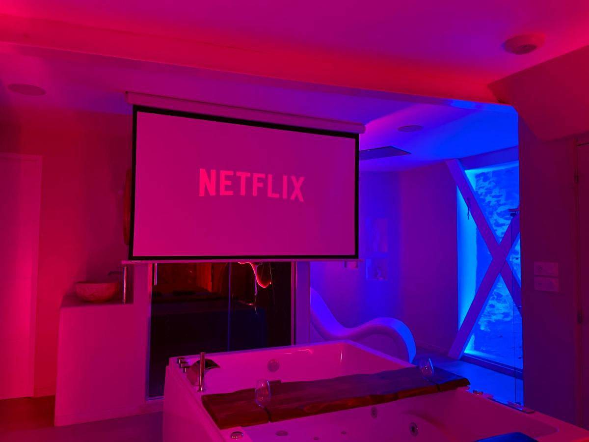 Appartement entier, Les Jolies Nuits - À la folie, Loft & Spa in Montrevault-sur-Èvre, Région de Cholet