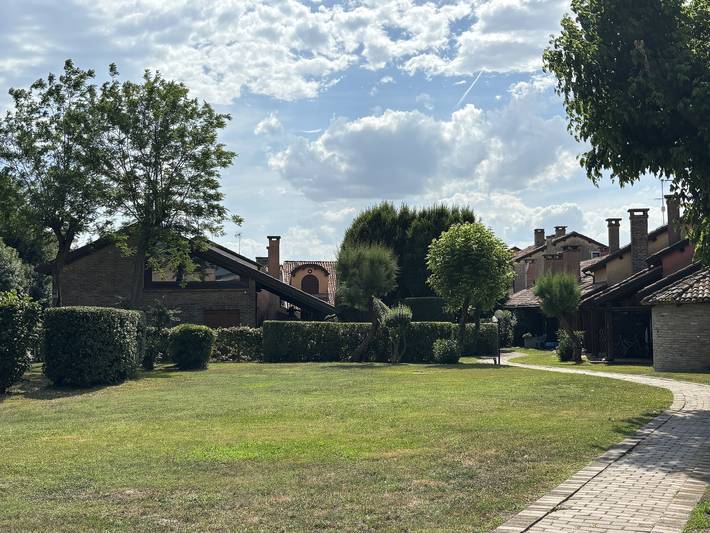 B&b per 3 persone, con Balcone/Terrazza e Giardino nonché Panorama a Porto Viro