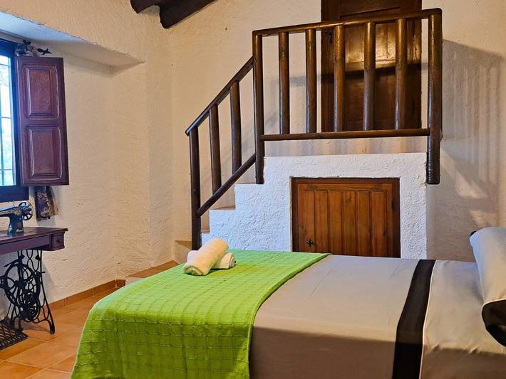 Casa rural para 13 personas, con terraza y piscina en Algarinejo - 4