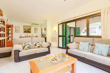 Villa in Cala Sant Vicenc, Pollença für 6 