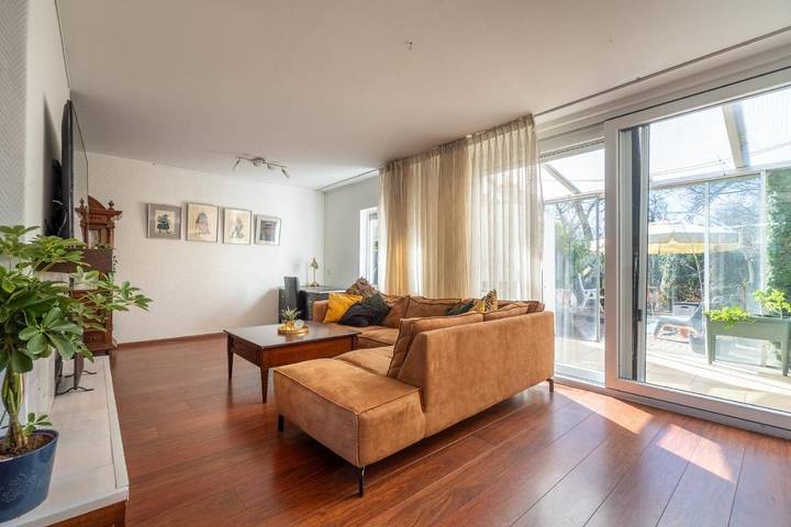 Vakantieappartement voor 5 personen, met tuin en uitzicht in Arnhem