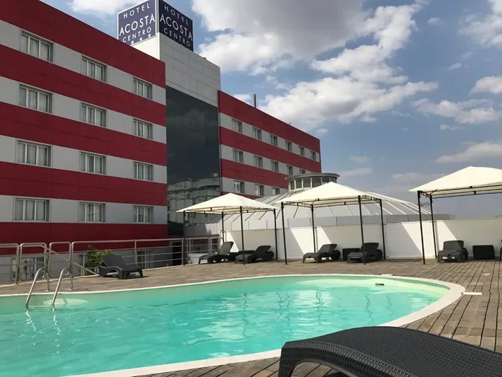 Hotel para 10 personas, con terraza, Se admiten mascotas - 1