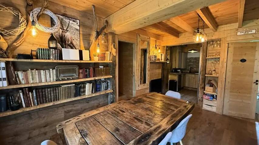 Gîte pour 9 personnes, avec balcon à Péone - 4