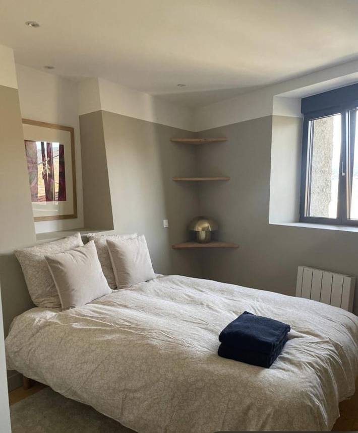 Location de vacances pour 8 personnes, avec vue sur le lac ainsi que jardin et vue, animaux acceptés à Réal - 4