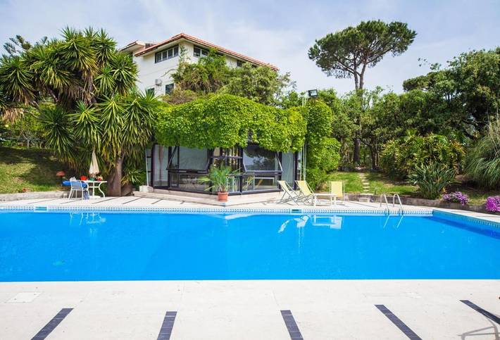 B&b per 2 persone, con Balcone e Terrazza nonché Giardino e Piscina a Torre del Greco