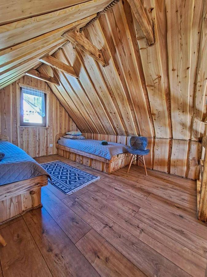 Two-Bedroom House in Bieszczady
