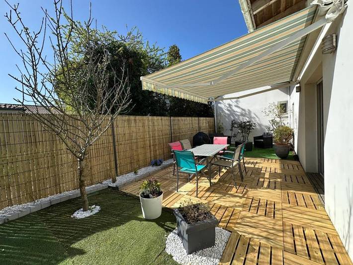Location de vacances pour 6 personnes, avec jardin et vue à La Jarrie - 2