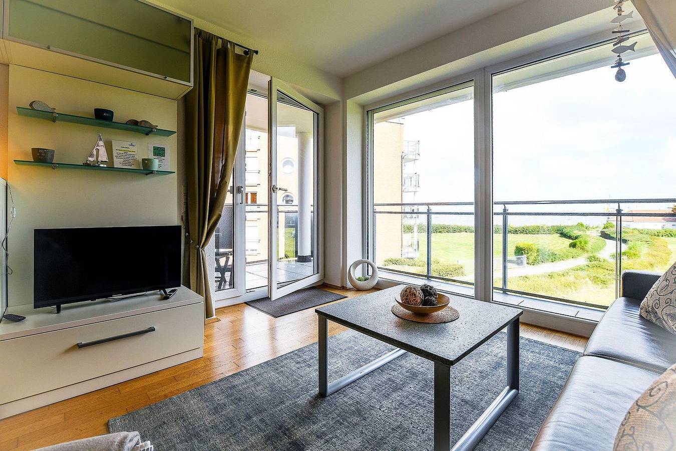 Entire apartment, Pe08 im Strandpalais Cuxhaven – Ferienwohnung im 1. Stock mit direktem Meerblick in Duhnen, Cuxhaven