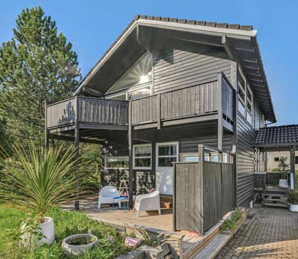 Villa für 10 Personen, mit Balkon - 1