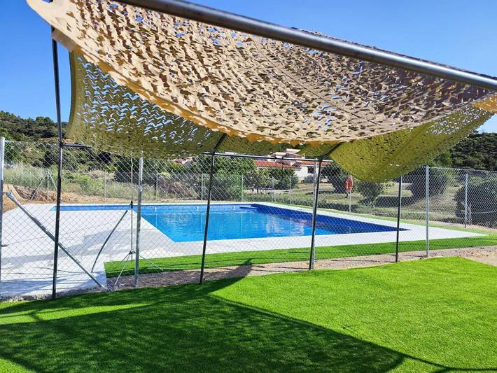 Casa de vacaciones para 10 personas, con piscina además de vistas y jardín en Provincia de Cuenca - 4