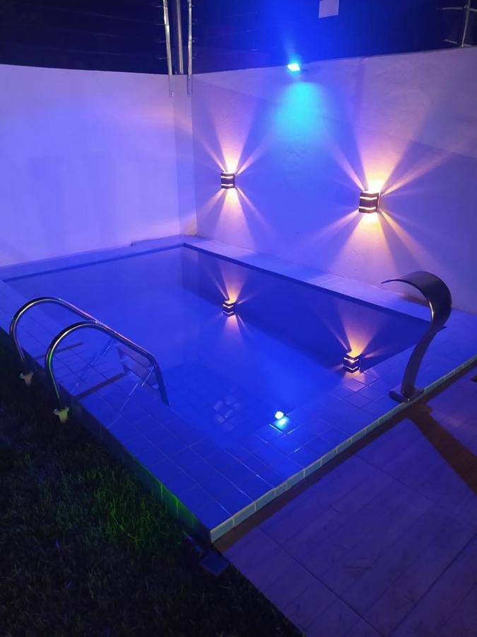 Casas e apartamentos de temporada para 6 pessoas, com jardim e piscina e ainda vista em Conde (PB)