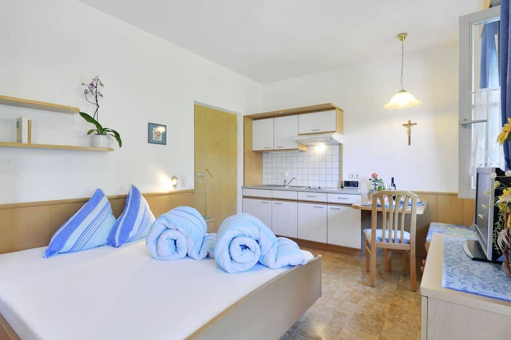 Ganze Wohnung, Festenstein in Andrian, Nonsberggruppe