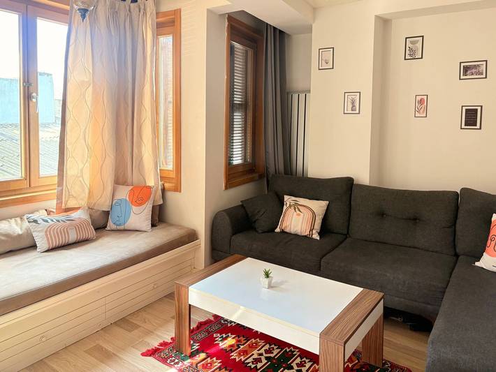 Ganze Wohnung, Taksim-Platz — Suite 03 mit 1 Schlafzimmer in Beyoğlu, Istanbul
