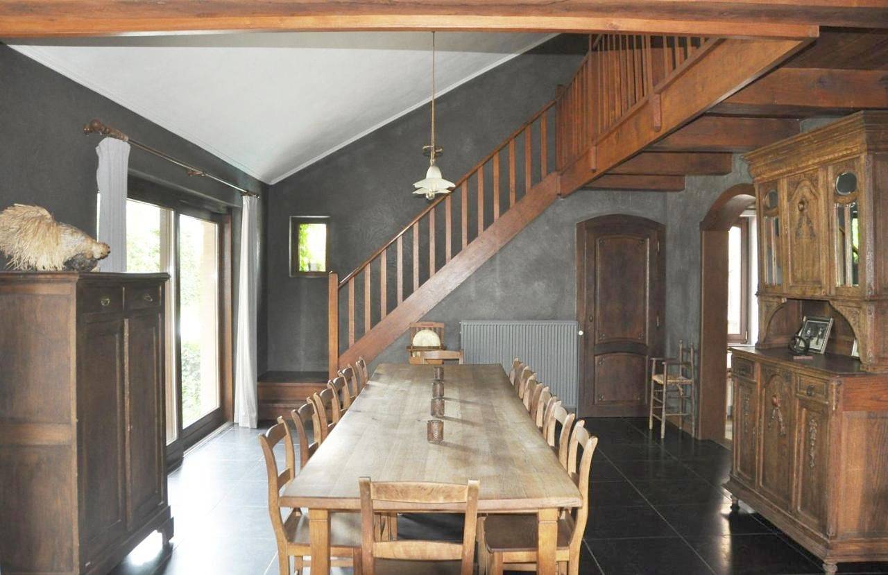 Five-Bedroom Holiday Home in Sainte-Ode, Région de Bastogne