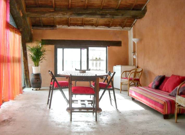 Location de vacances pour 6 personnes, avec terrasse à Noves - 2