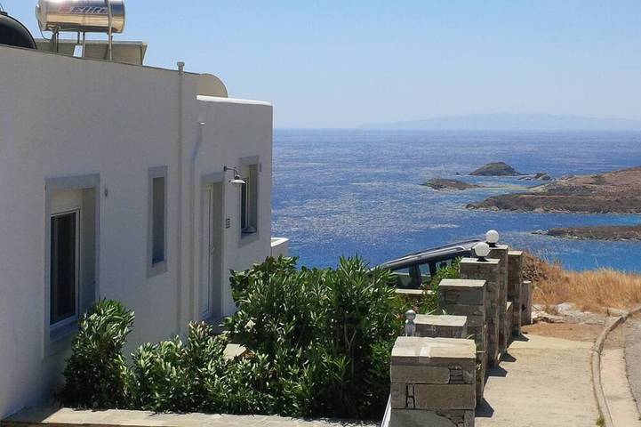 Gîte pour 4 personnes, avec jardin et balcon, animaux acceptés dans Carystos