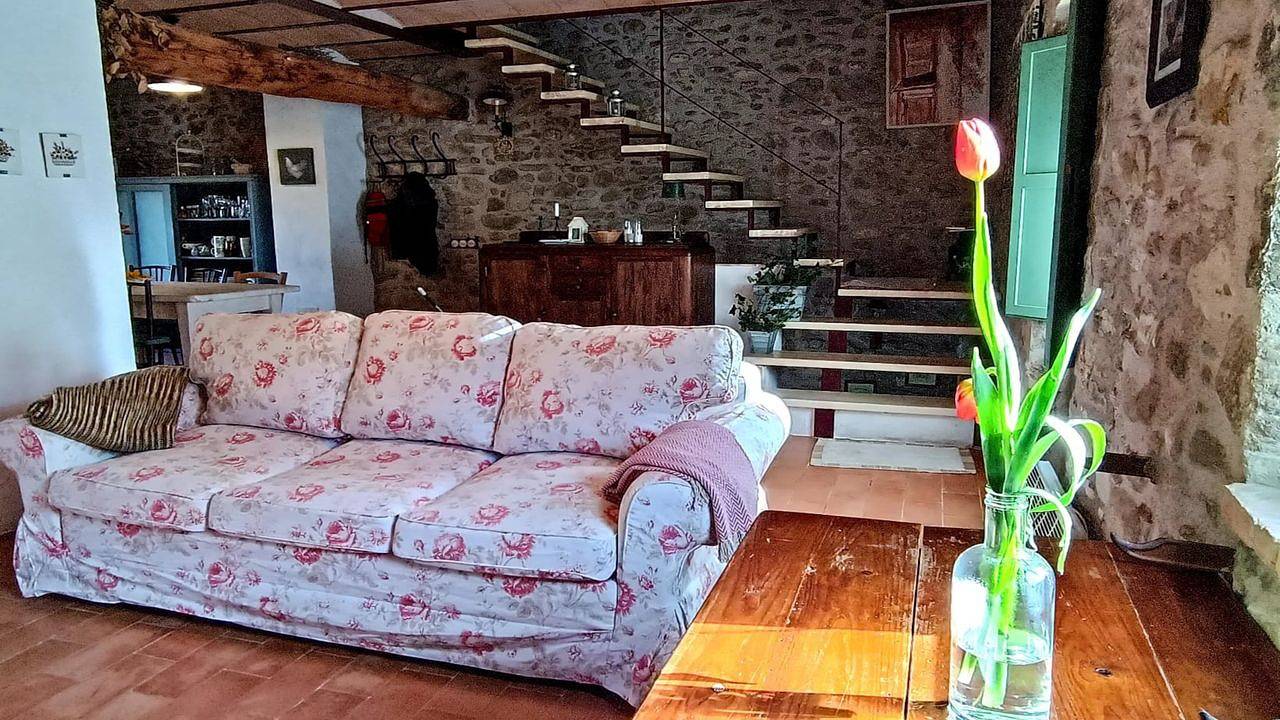 Casa de vacaciones para 9 personas con balcón in Mieres, Garrotxa