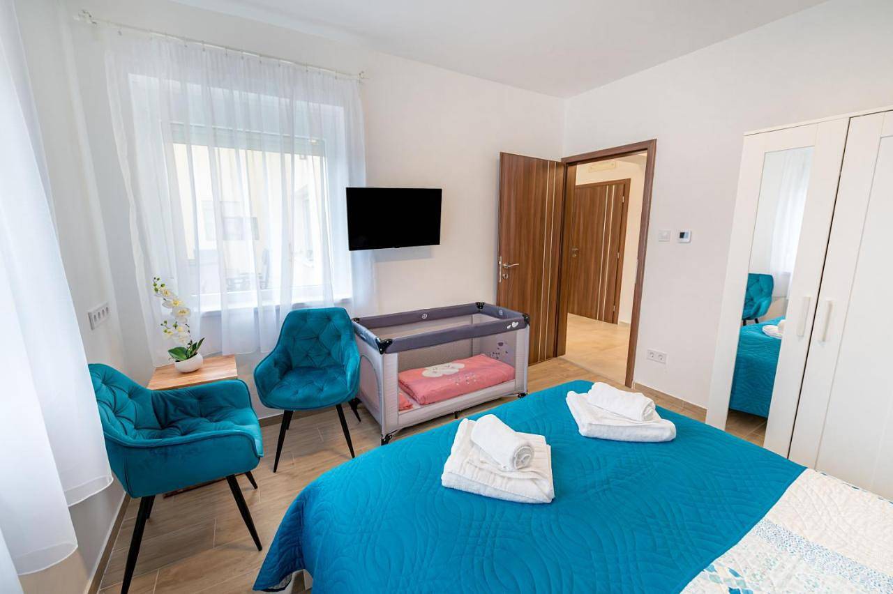 Ganze Wohnung, Eternity Apartmanház in Keszthely, Keszthely und Umgebung