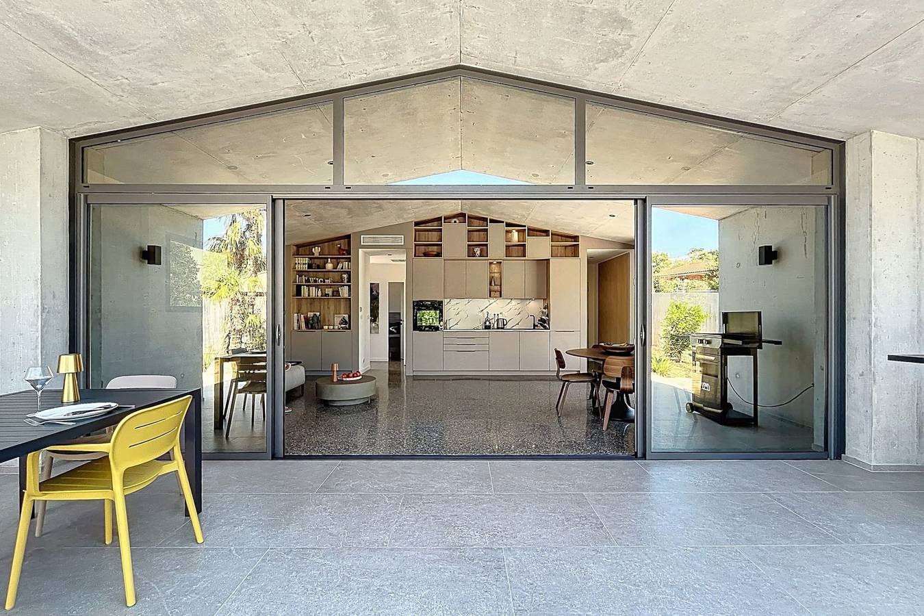 Villa contemporaine avec piscine à Trinité in Porto-Vecchio, Arrondissement de Sartène