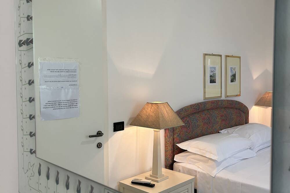 Semi-detached villa with pool, garden, games 5 minutes from the sea and center in Grottammare (Comune), Riviera delle Palme