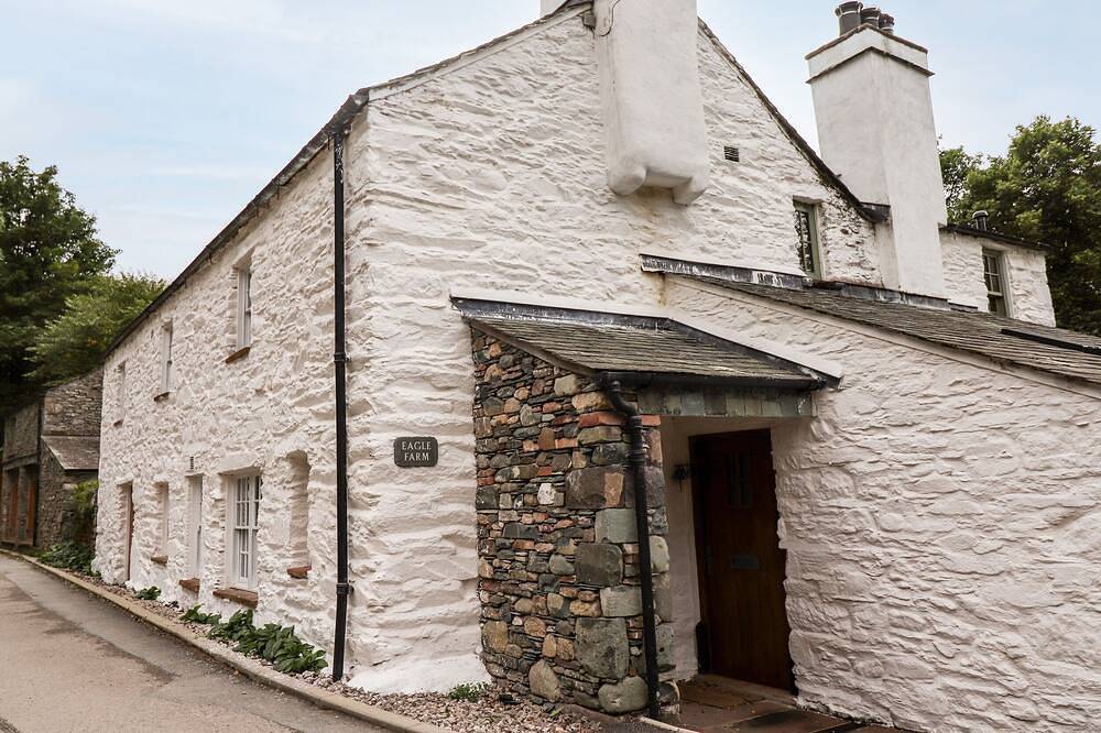 Eagle Farmhouse, pet friendly, with open fire in Glenridding in Glenridding, Lake District
