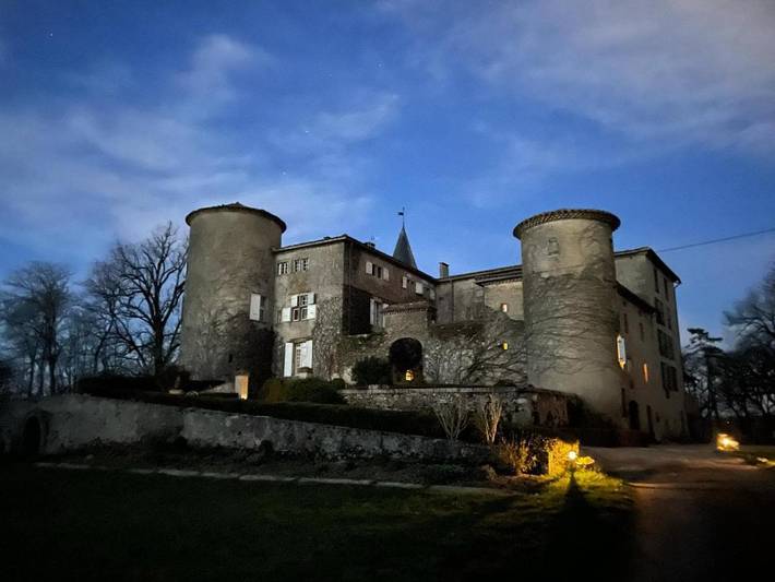 Chambre d’hôte pour 2 personnes, avec Terrasse ainsi que Jardin et Vue à Montredon-Labessonnié