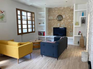 Location de vacances pour 7 personnes, avec jacuzzi et balcon, adapté aux familles à Sainte-Foy-la-Grande