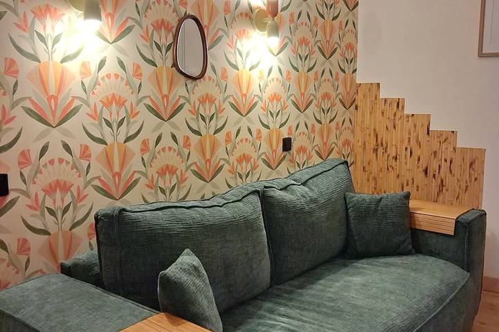 Entire apartment, Cozy, quiet, and comfortable vacation rental for 2 people, with a garage for bicycles or motorcycles in Eu, Dieppe region
