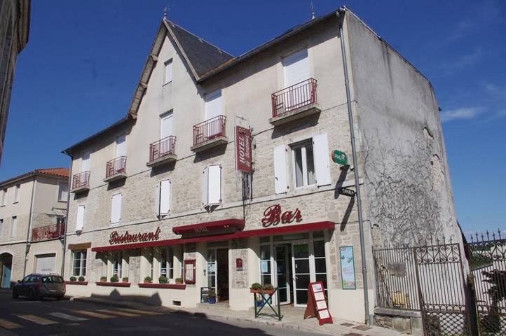 Double Room in Gramat, Quercy