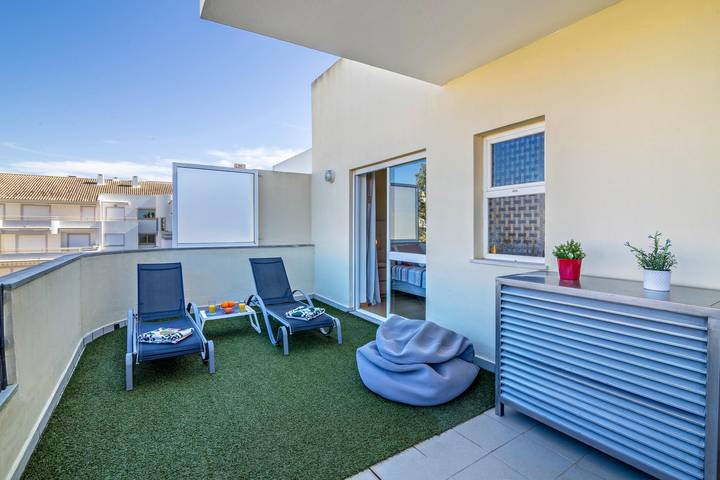 Gîte pour 3 personnes, avec jacuzzi et balcon à Quarteira - 3