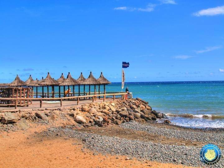 Apartamento entero, Moderno apartamento con vistas al mar in Bahía Feliz, San Bartolomé de Tirajana