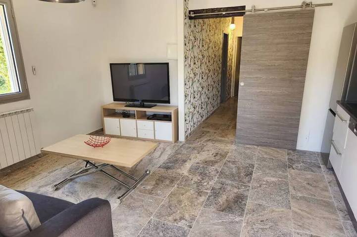 Charming apartment in Allauch, Costa mediterránea (Francia)
