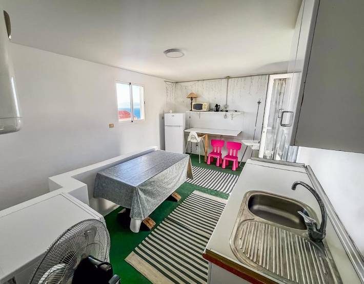 Gîte pour 6 personnes, avec balcon dans Los Menores - 4