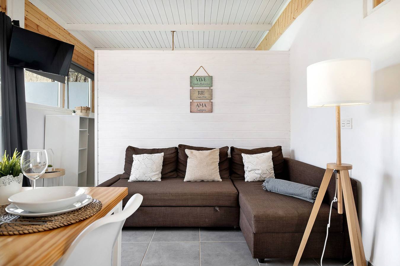 Vakantiestudio 'Suite Amanecer' met privézwembad, eigen terras en wifi, foto 6