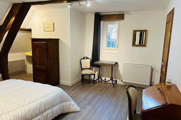 Gîte pour 12 personnes, avec terrasse ainsi que jardin et jacuzzi à Mentheville - 4