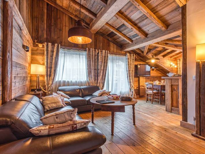 Apartamento de vacaciones para 4 personas, con balcón y jacuzzi - 1