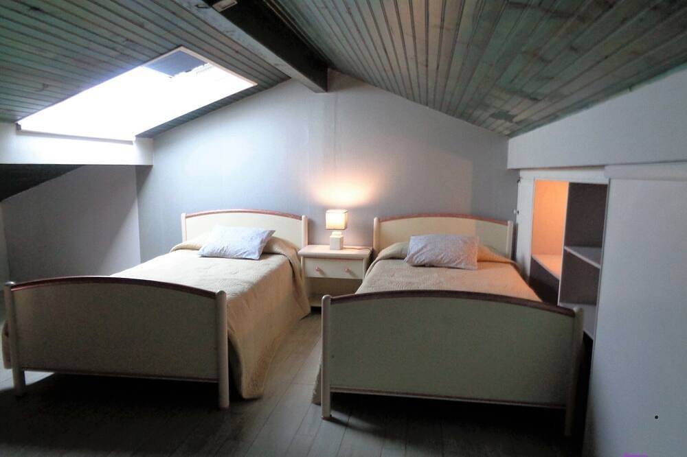 Beautiful View Over The Txingudi Bay And The Town in Hendaye, Bayonne und Umgebung