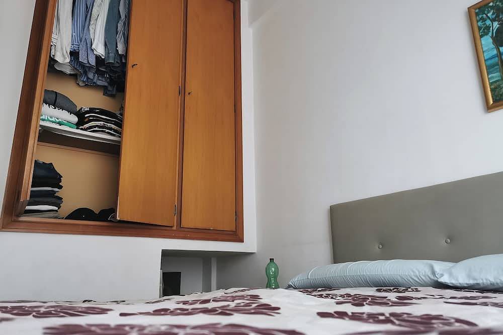 Entire apartment, Beach, Rome and Airport: all within reach! in Fregene, Rome Province