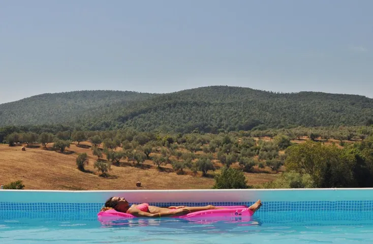 Casa de familia para 2 personas, con vistas además de piscina y jardín - 1