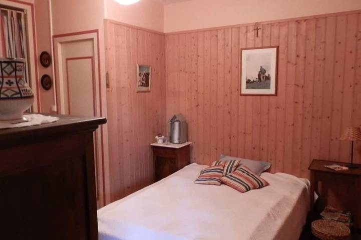 Location de vacances pour 10 personnes, avec terrasse et jardin dans Plage des Conches - 2