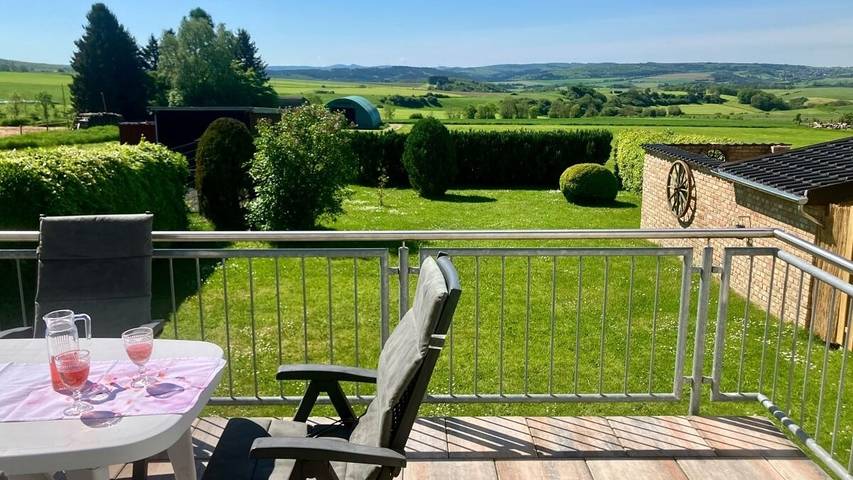 Ferienhaus für 7 Personen, mit Garten und Terrasse im Ahrtal