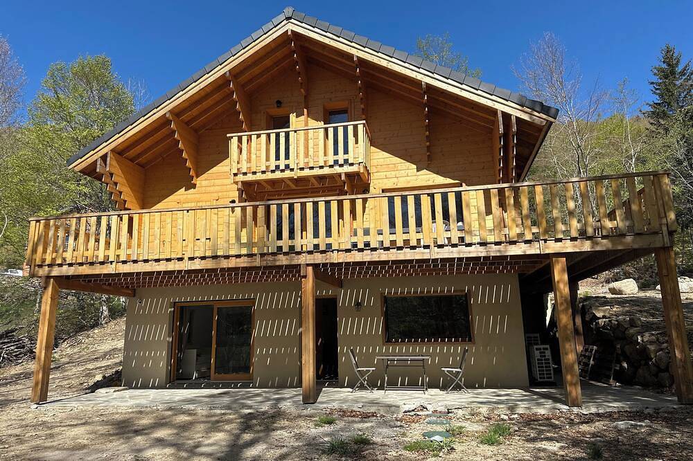 Chalet en bois à l'Esperou pour 15 personnes in L'Espérou, Dourbies