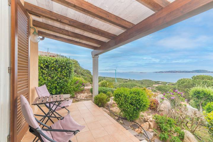 Villa per 4 persone, con giardino a Santa Teresa Gallura