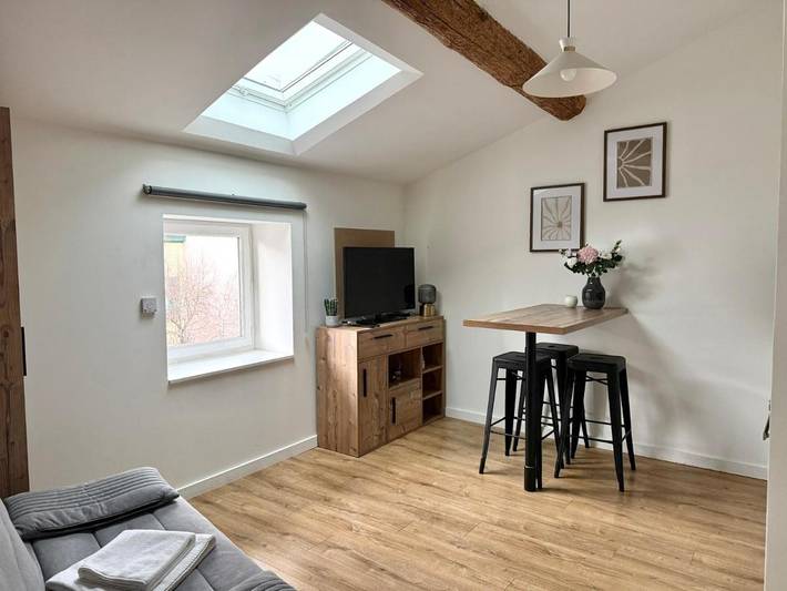 Gîte pour 2 personnes à Champagne-au-Mont-d'Or - 3